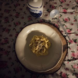 Tagliatelle pinoli, pecorino e limone